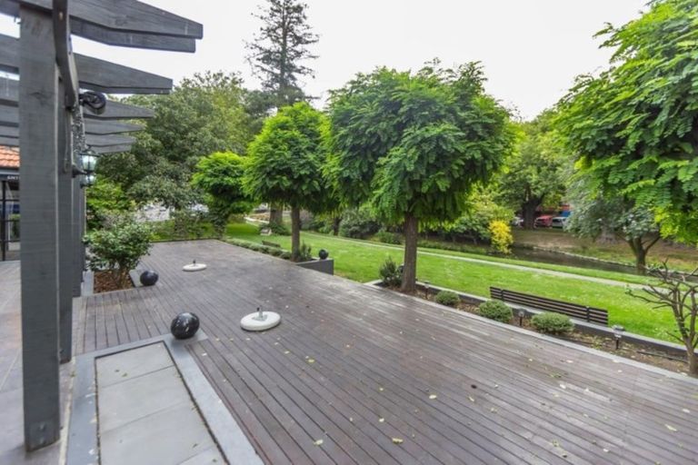 Photo of property in 95 Oxford Terrace, Epuni, Lower Hutt, 5011