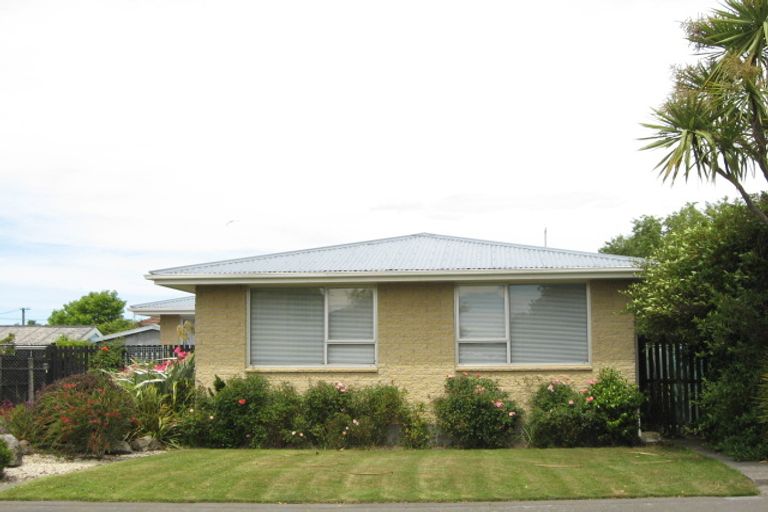 Photo of property in 10 Dunoon Place, Woolston, Christchurch, 8062