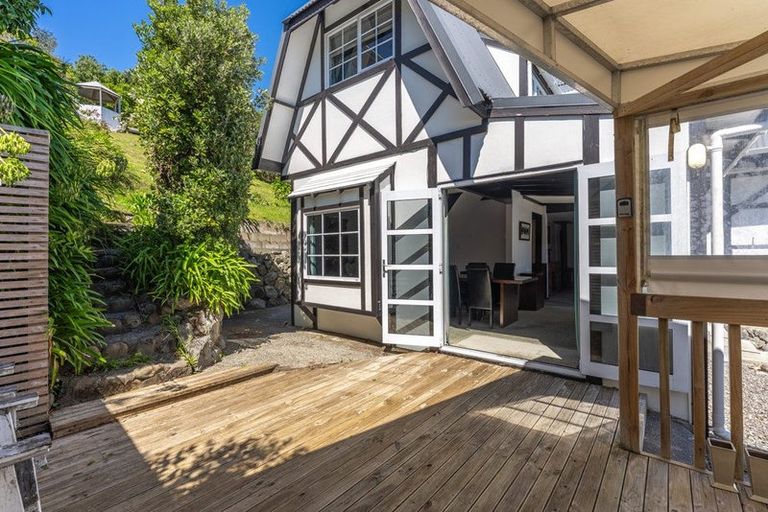 Photo of property in 20 Glen Road, Raumati South, Paraparaumu, 5032