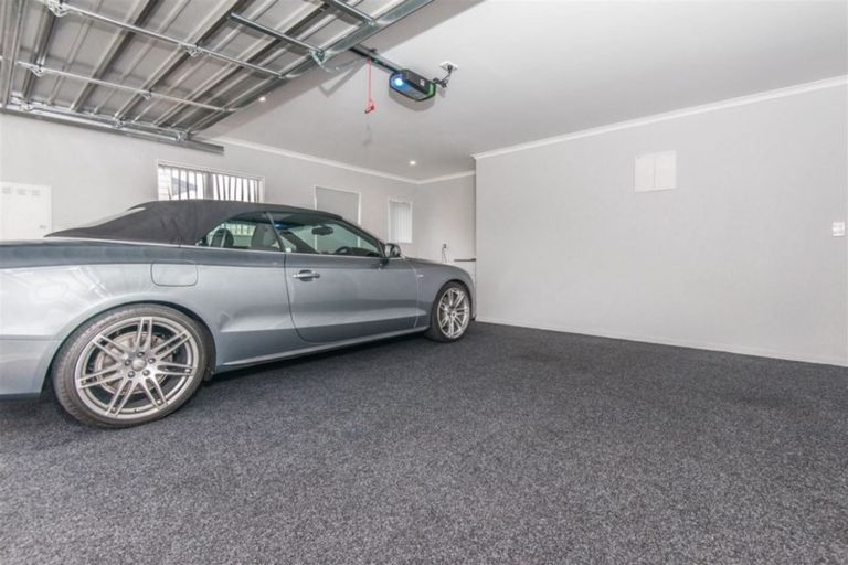 Photo of property in 3 Gatley Grove, Churton Park, Wellington, 6037