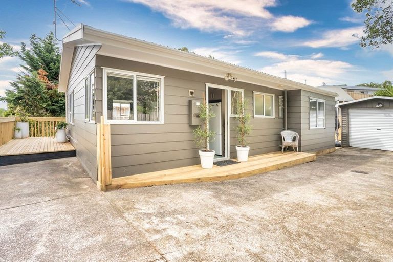 Photo of property in 175c Hibiscus Coast Highway, Red Beach, 0932