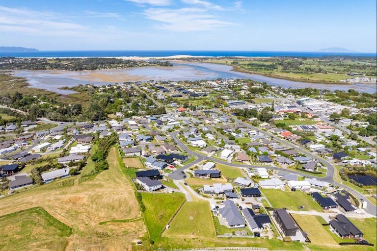 Photo of property in 14 Fantail Way, Mangawhai, 0505