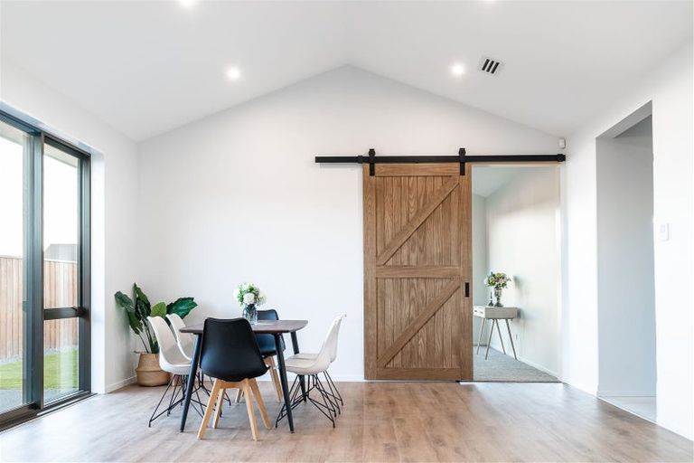 Photo of property in 4 Alan James Lane, Prebbleton, 7604