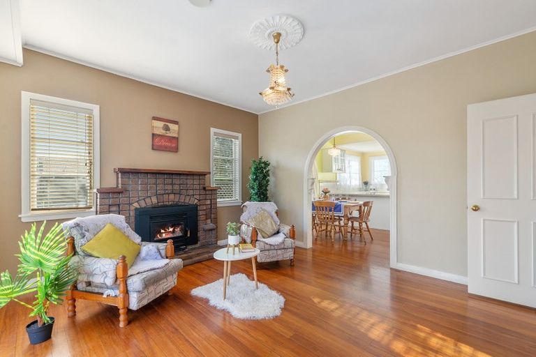 Photo of property in 1 Matipo Avenue, Pomare, Rotorua, 3015