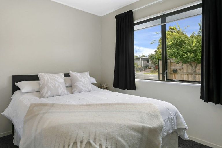 Photo of property in 20 Hyde Avenue, Richmond Heights, Taupo, 3330