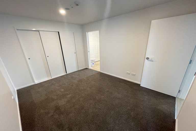 Photo of property in 104/9 East Street, Papakura, 2110