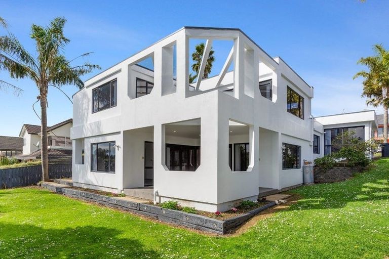 Photo of property in 26 Lamia Place, The Gardens, Auckland, 2105