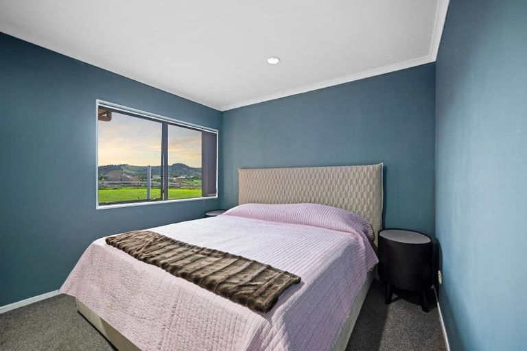 Photo of property in 118 Cottle Road, Taupaki, Henderson, 0782