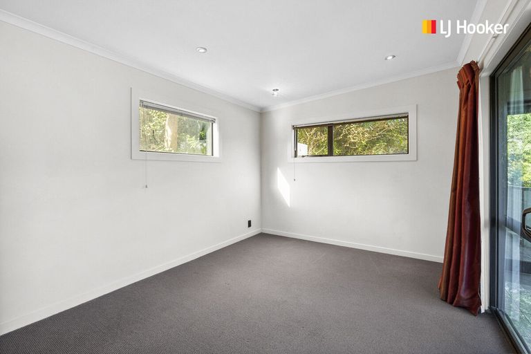 Photo of property in 4 Bewley Avenue, Macandrew Bay, Dunedin, 9014