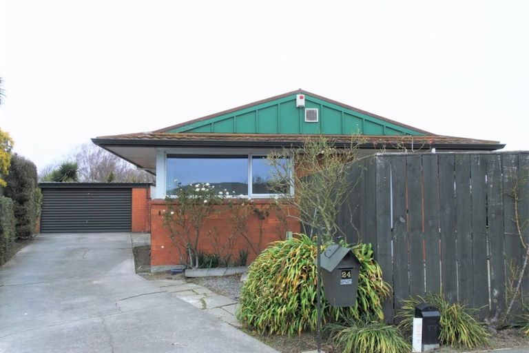 Photo of property in 24 Apollo Place, Papanui, Christchurch, 8052