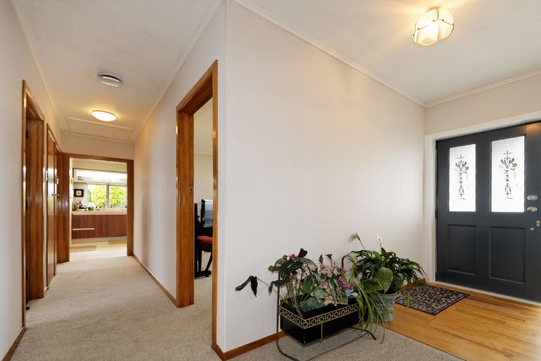 Photo of property in 53 Ellis Avenue, Mount Roskill, Auckland, 1041