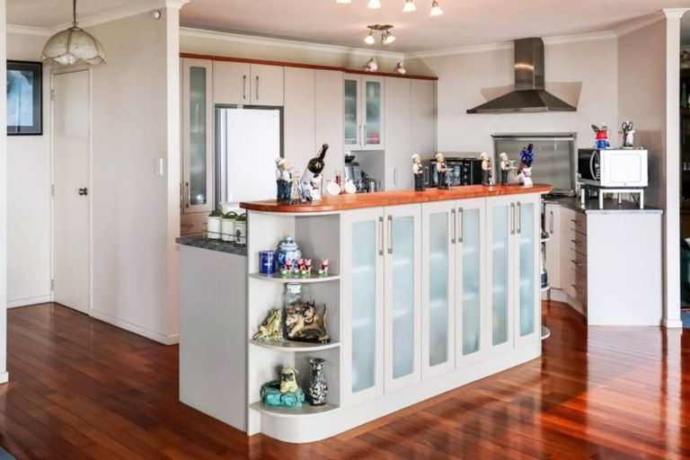 Photo of property in 60 Jimeda Road, Pokeno, 2472