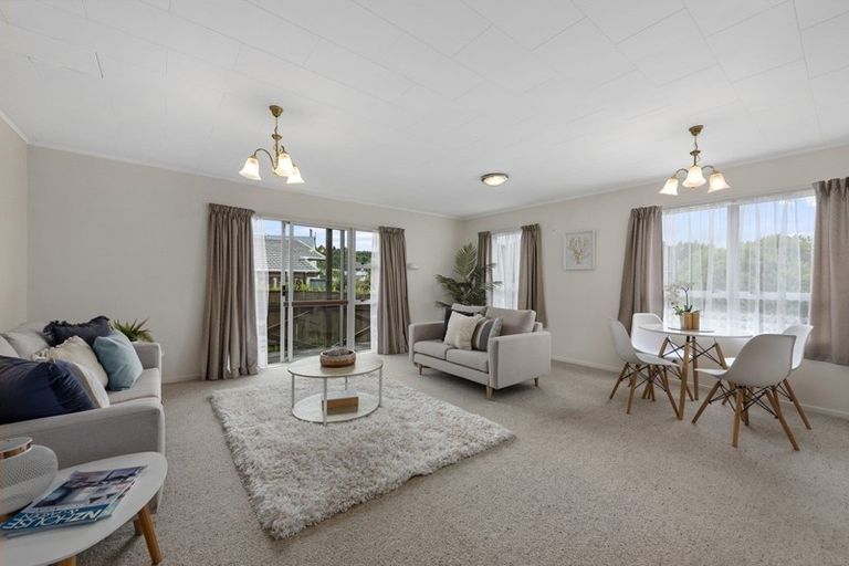 Photo of property in 8a Amber Grove, Birchville, Upper Hutt, 5018