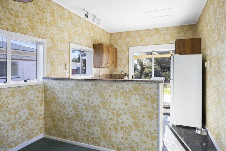 Photo of property in 46 Egmont Street, Hawera, 4610