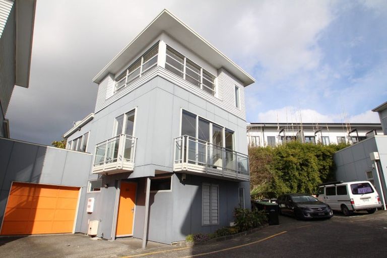 Photo of property in 25b Garnet Road, Westmere, Auckland, 1022