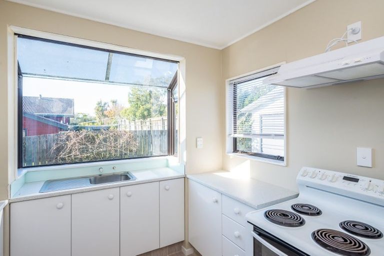 Photo of property in 66 Queens Road, Waikanae Beach, Waikanae, 5036