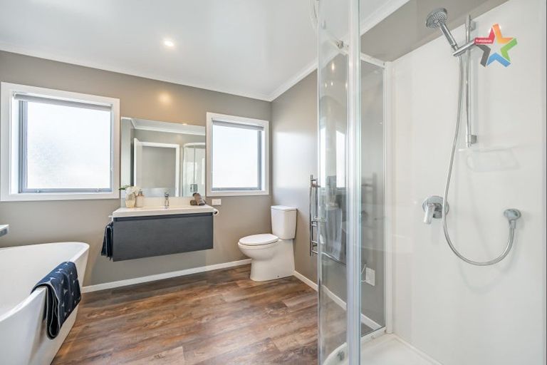 Photo of property in 42 Ruahine Street, Trentham, Upper Hutt, 5018