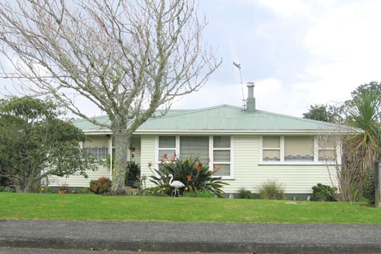 Photo of property in 3 Mcinnes Avenue, Te Kamo, Whangarei, 0112