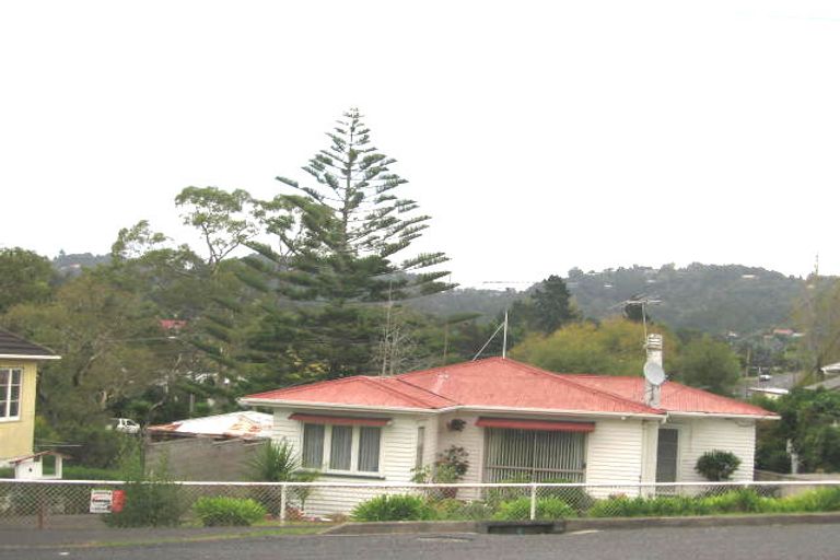 Photo of property in 8 Glengarry Road, Glen Eden, Auckland, 0602