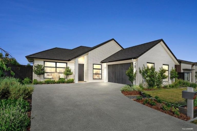 Photo of property in 7 Appaloosa Street, Karaka, Papakura, 2113