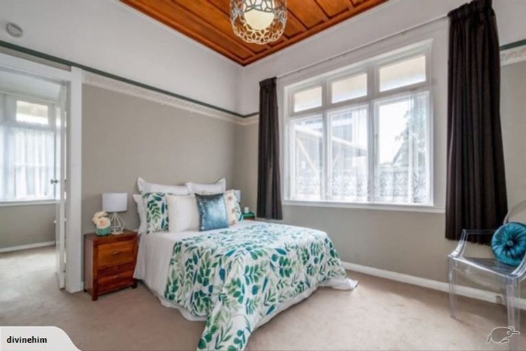 Photo of property in 70 Knights Road, Hutt Central, Lower Hutt, 5010