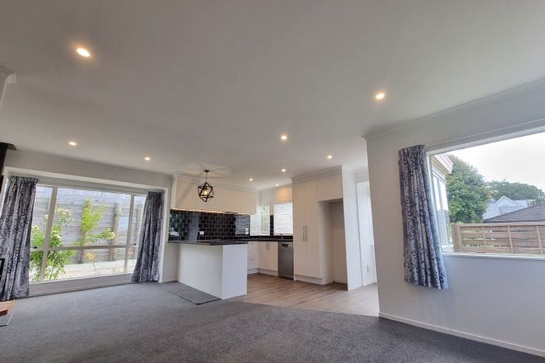 Photo of property in 21 Avon Rise, Welcome Bay, Tauranga, 3112