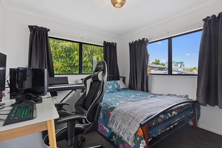 Photo of property in 198 Waitaha Road, Welcome Bay, Tauranga, 3112