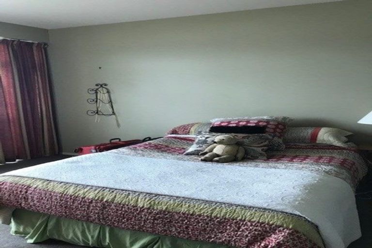 Photo of property in 22a Moana Road, Plimmerton, Porirua, 5026