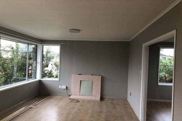 Photo of property in 11 Collett Road, Otara, Auckland, 2023