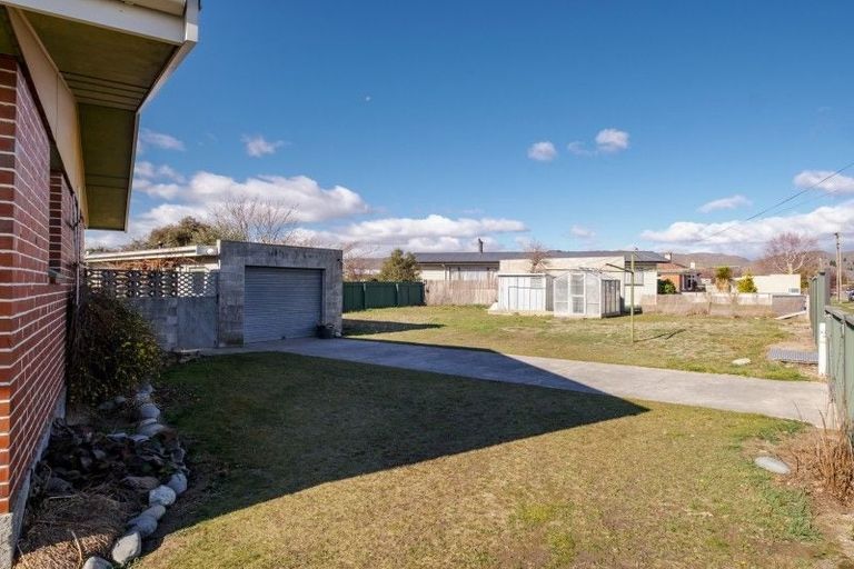 Photo of property in 23 Clutha Street, Alexandra, 9320