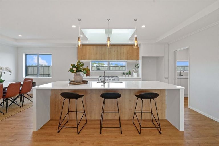 Photo of property in 5 Coopworth Mews, West Melton, 7618