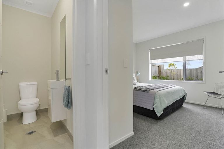 Photo of property in 7 Springside Court, Huntington, Hamilton, 3210