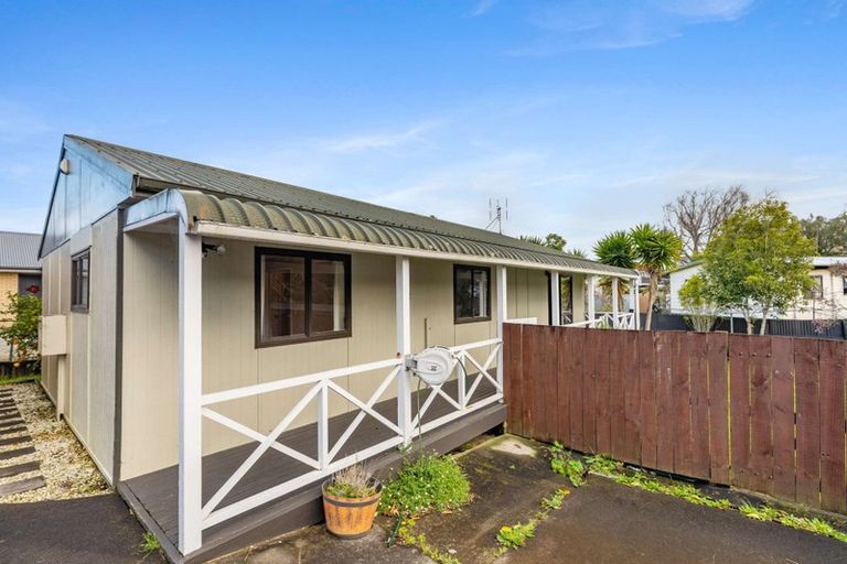 Photo of property in 64a East Street, Pukekohe, 2120