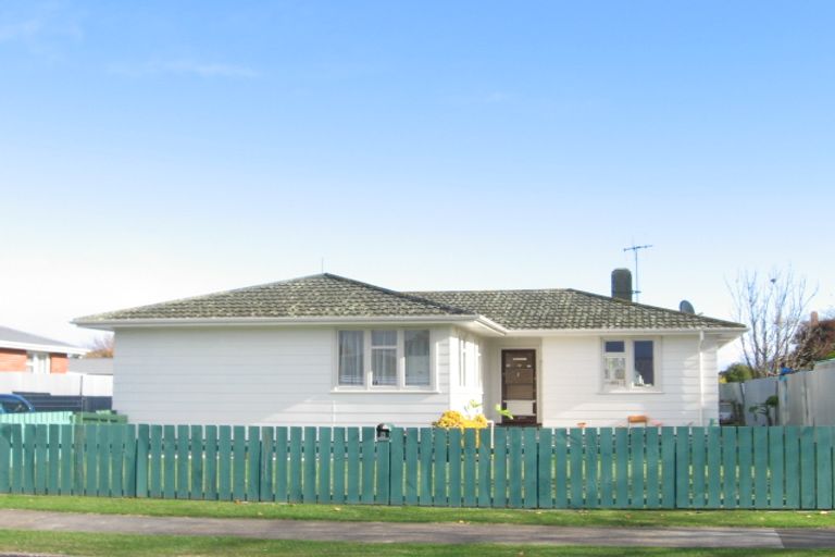 Photo of property in 9 Scully Crescent, Onekawa, Napier, 4110