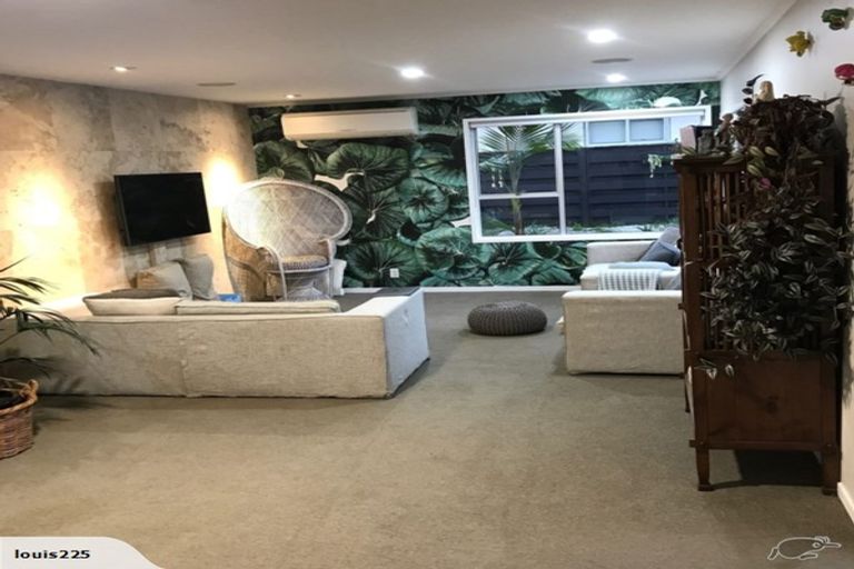 Photo of property in 4 Flavia Close, Torbay, Auckland, 0630