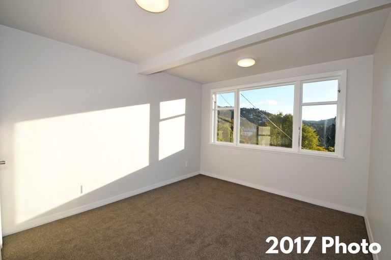 Photo of property in 23 Ngaio Gorge Road, Ngaio, Wellington, 6035