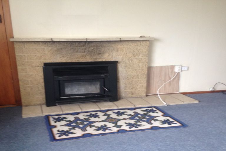 Photo of property in 11 Cameron Street, Waimate, 7924