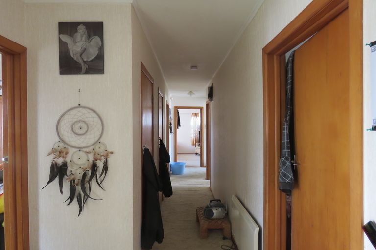 Photo of property in 17 Derrick Road, Kawakawa, 0210