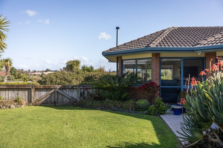 Photo of property in 98 Koutunui Road, Athenree, Katikati, 3177