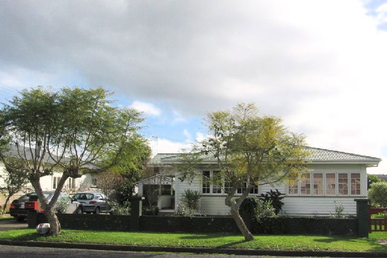 Photo of property in 3 Zealandia Street, Kensington, Whangarei, 0112