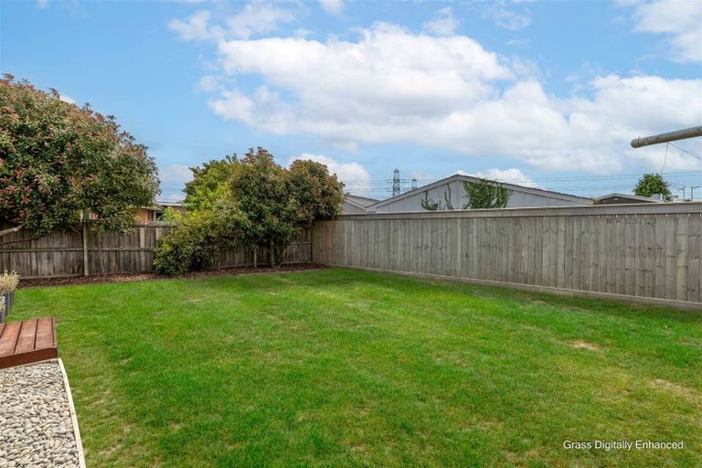 Photo of property in 18 Kilburn Street, Bishopdale, Christchurch, 8053