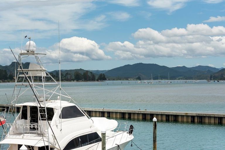 Photo of property in 3/6 The Marina, Tairua, 3508