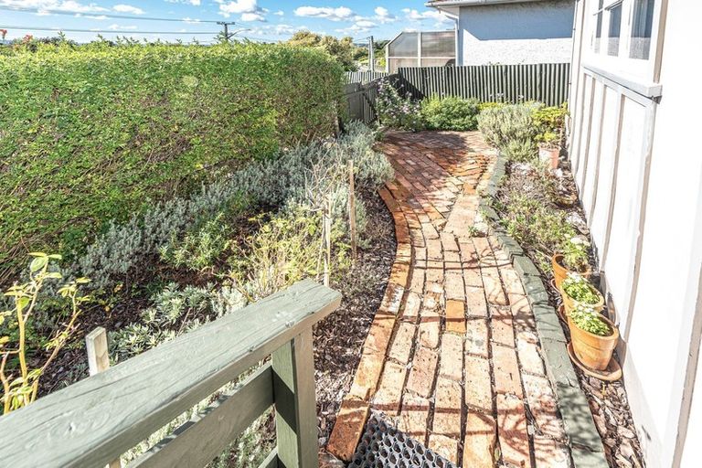 Photo of property in 79 Alma Road, Gonville, Whanganui, 4501