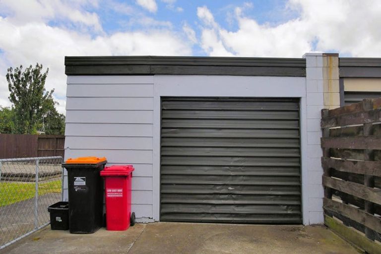 Photo of property in 79 Robinson Crescent, Westbrook, Palmerston North, 4412