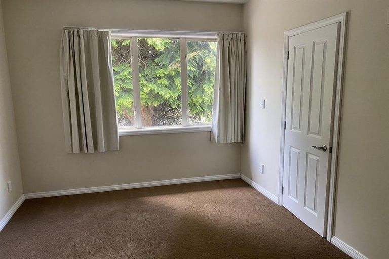 Photo of property in 1 Piko Crescent, Riccarton, Christchurch, 8041