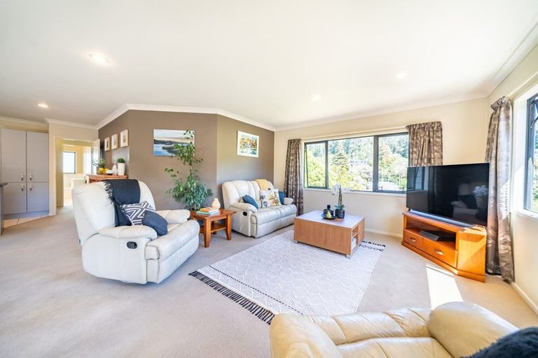 Photo of property in 31b Forest Road, Pinehaven, Upper Hutt, 5019