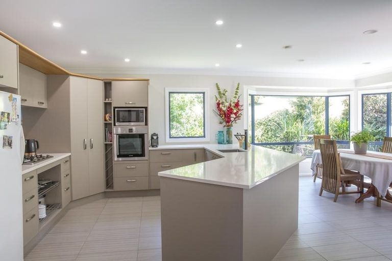 Photo of property in 18 Brianell Valley Road, Pyes Pa, Tauranga, 3112