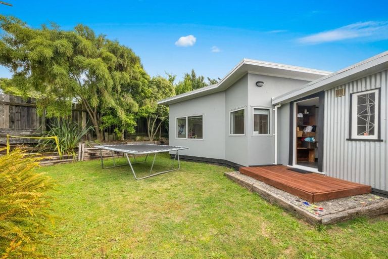 Photo of property in 68 Kiwi Road, Raumati Beach, Paraparaumu, 5032