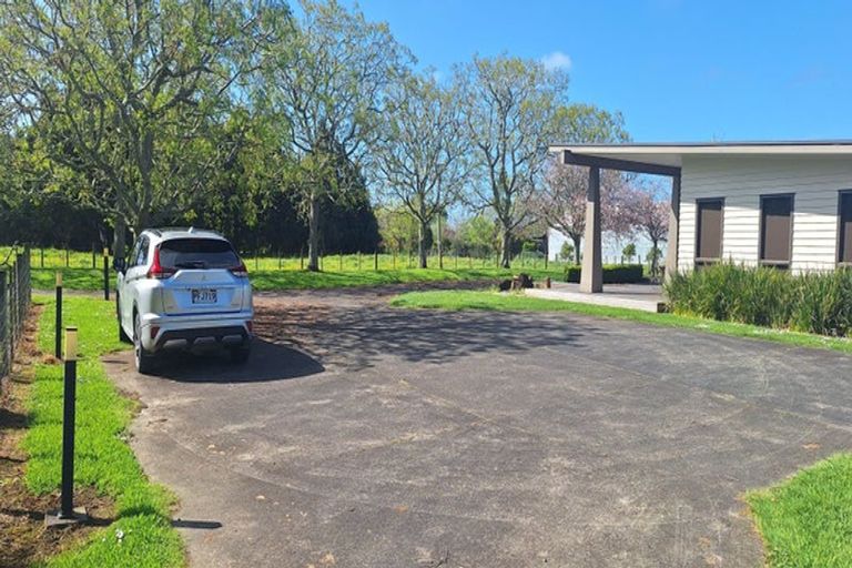 Photo of property in 8 Joyce Adams Place, Waimauku, 0883