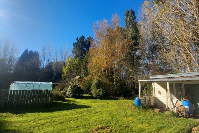 Photo of property in 3 Sim Road, Pukemaori, Otautau, 9682